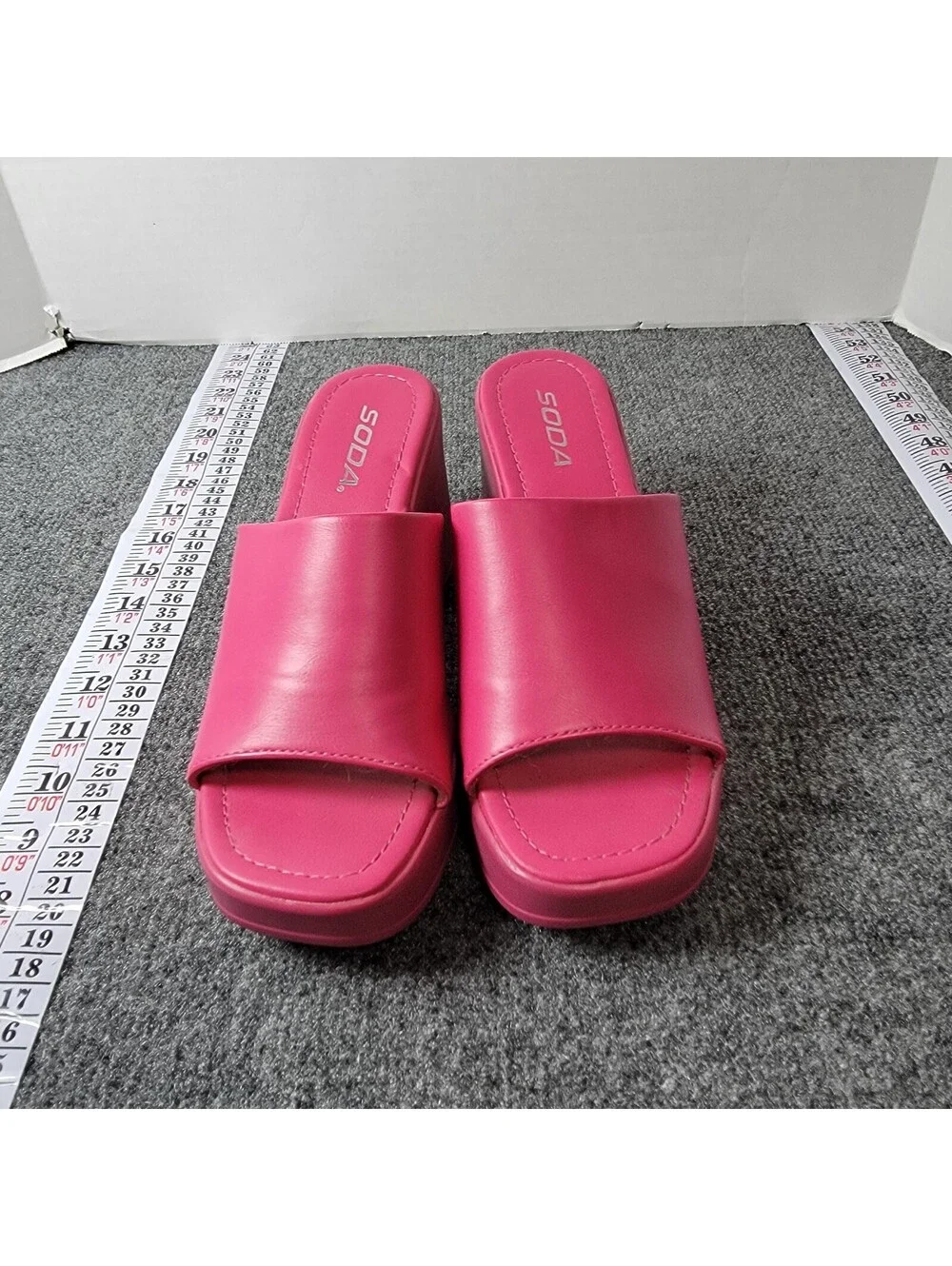 Soda Pink Chunky Heel Slide Sandals Size 7